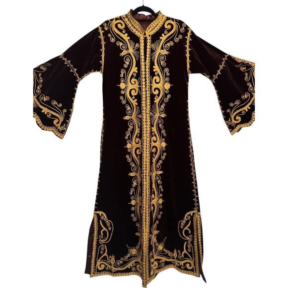 Vintage Moroccan Brown Velvet Kaftan with Gold Embroidery Robe medium - Picture 8 of 17